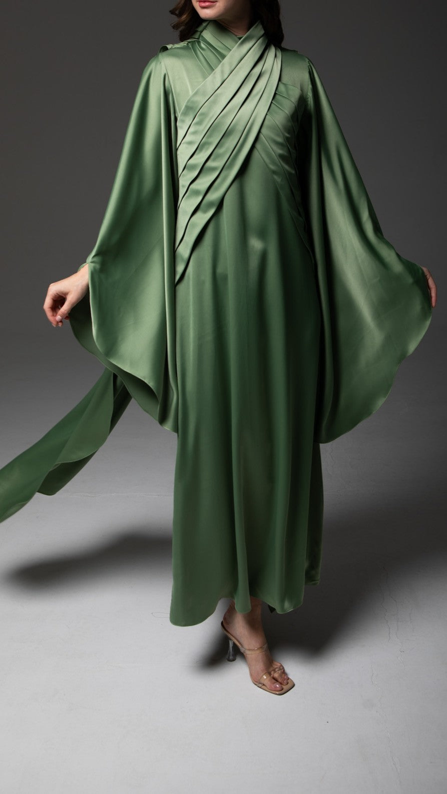 CROSS PLEATS