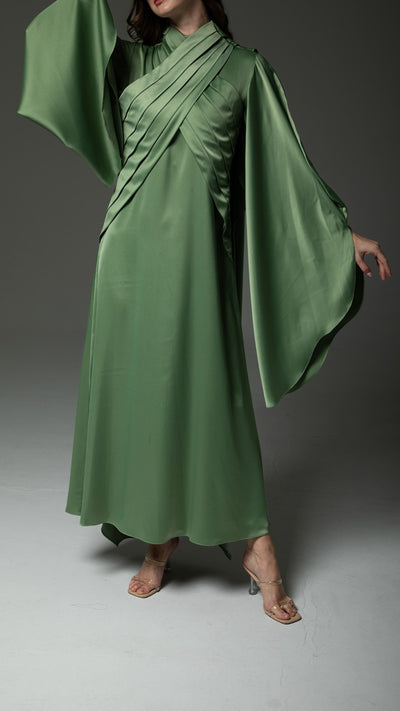CROSS PLEATS
