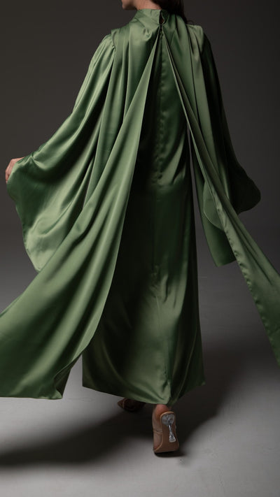 CROSS PLEATS